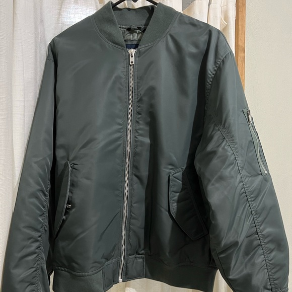 Abercrombie and Fitch Green Bomber Jacket NWOT - Picture 2 of 6